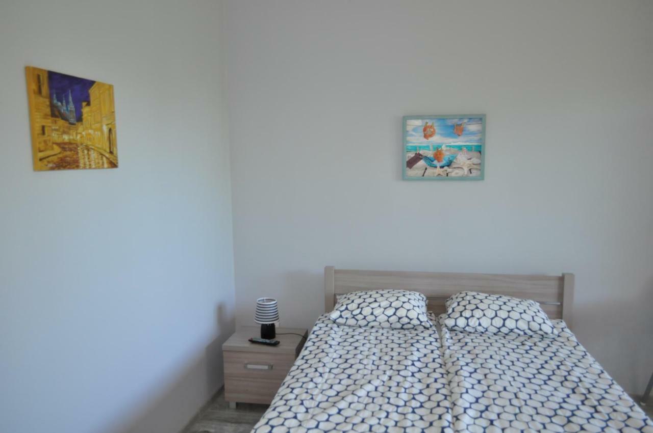 Apartament Wrzos Dziwnówek Exterior foto